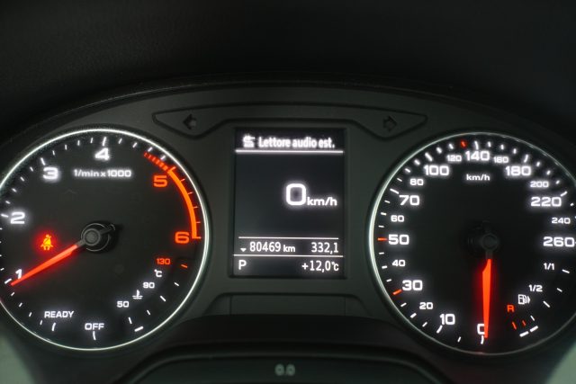 AUDI Q2 usata 13
