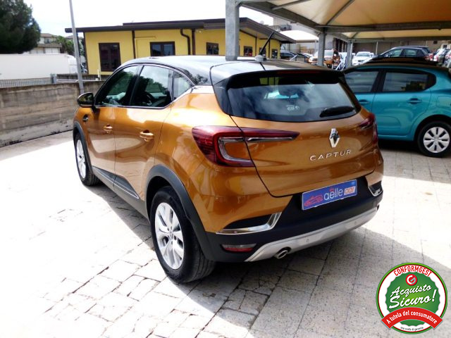 RENAULT Captur usata, con Alzacristalli elettrici