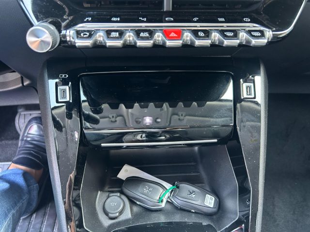 PEUGEOT 2008 usata, con Fendinebbia