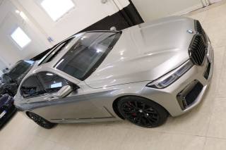 BMW 730 usata, con Bluetooth