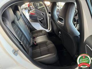 MERCEDES-BENZ GLA 200 usata, con Controllo automatico clima