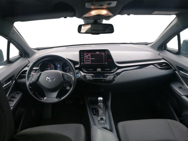TOYOTA C-HR usata, con Specchietti laterali elettrici