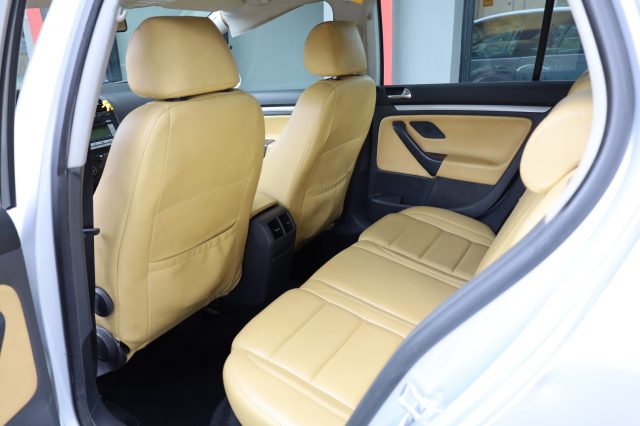 VOLKSWAGEN Golf usata 50