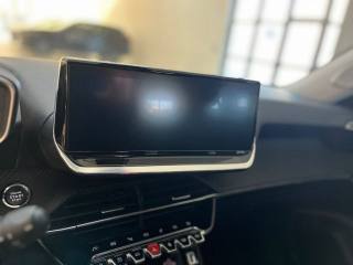 PEUGEOT 2008 usata, con Cerchi in lega