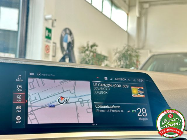 BMW 320 usata, con USB