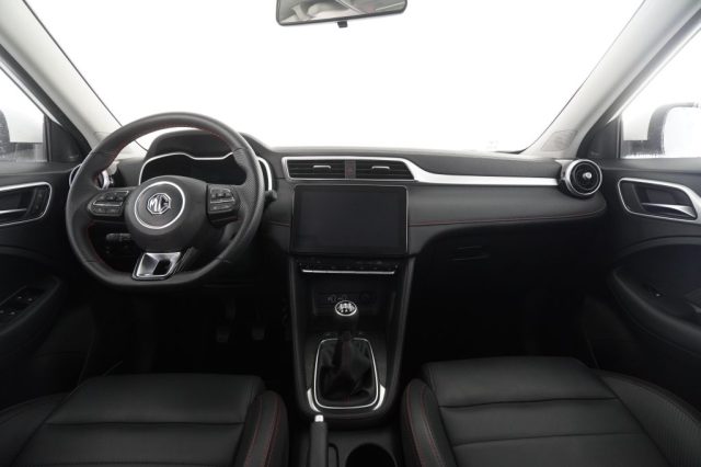 MG ZS usata 10