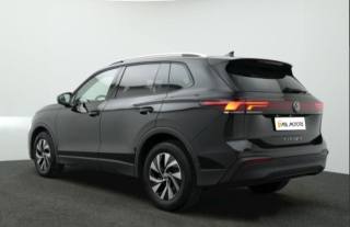 VOLKSWAGEN Tiguan usata, con Park Distance Control