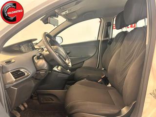 LANCIA Ypsilon usata, con Controllo trazione