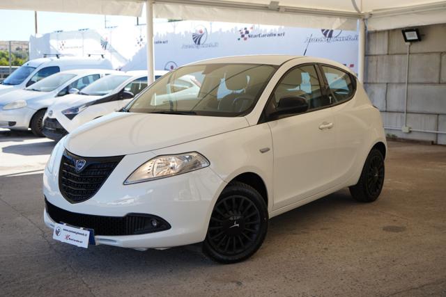 LANCIA Ypsilon usata, con Airbag