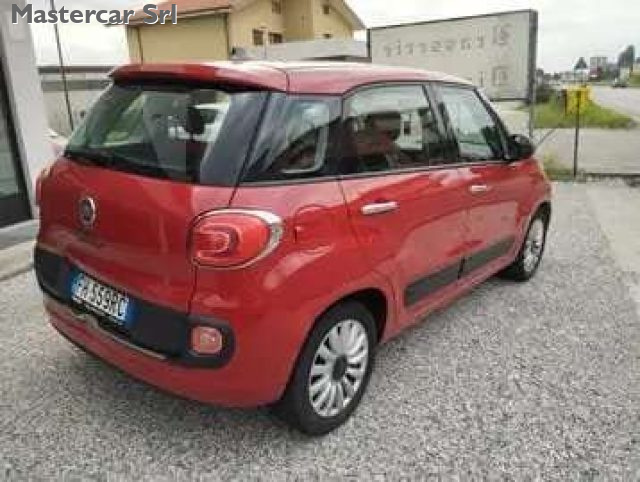 FIAT 500L usata, con Autoradio