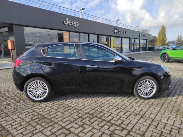 ALFA ROMEO Giulietta usata, con Sensori di parcheggio posteriori