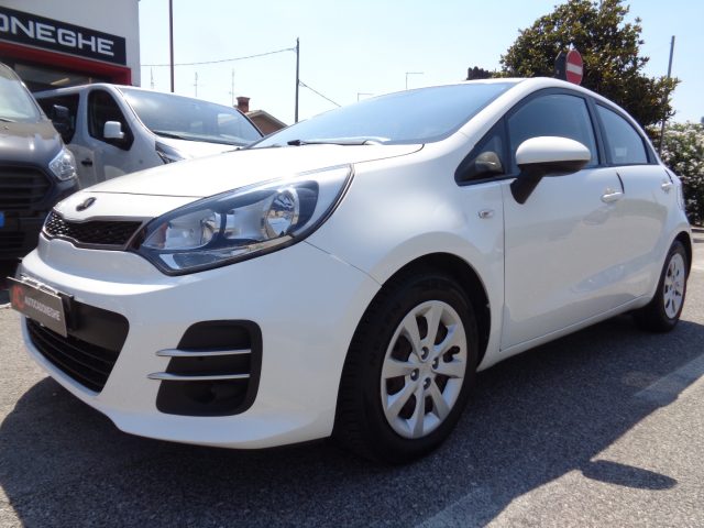 KIA Rio usata, con Airbag Passeggero