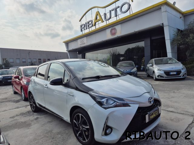 TOYOTA Yaris usata, con Alzacristalli elettrici