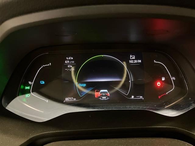 RENAULT Captur usata, con Bracciolo