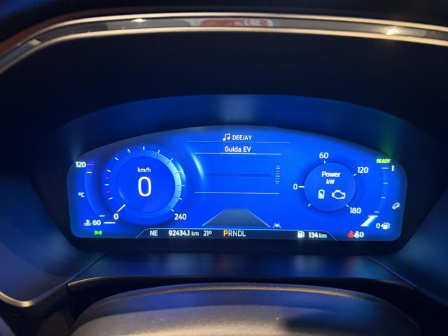 FORD Kuga usata, con Boardcomputer