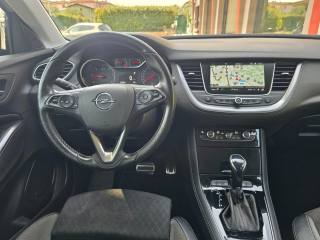 OPEL Grandland X usata, con Autoradio digitale