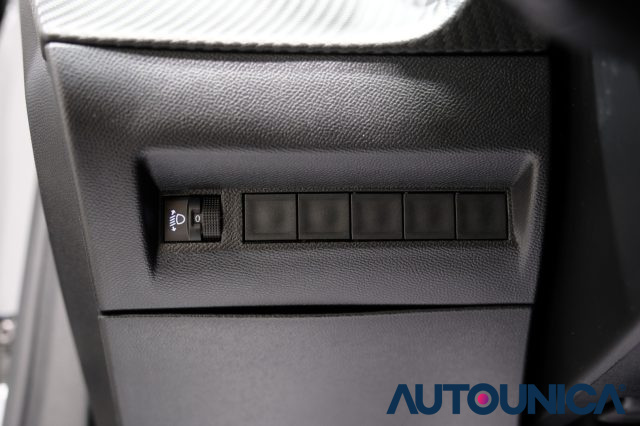 PEUGEOT 2008 usata, con Vivavoce