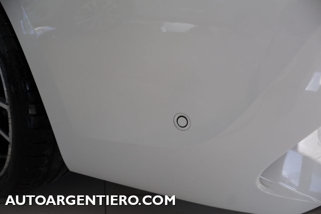 BMW 320 usata, con Hill holder