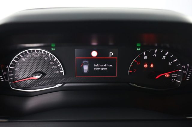 PEUGEOT 208 usata 6
