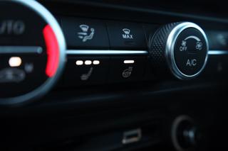 ALFA ROMEO Giulia usata, con Fari LED