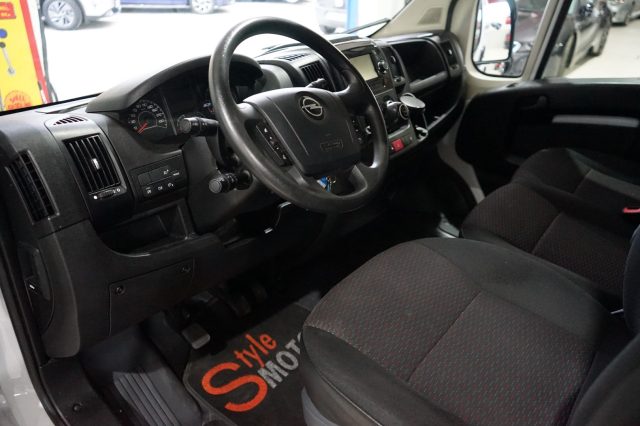 OPEL Movano usata, con Cruise Control