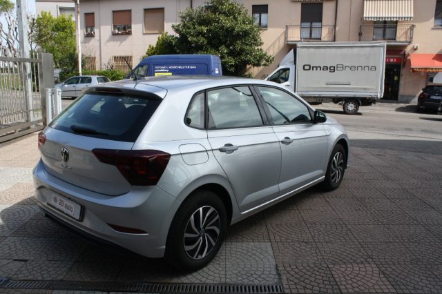 VOLKSWAGEN Polo usata, con Autoradio