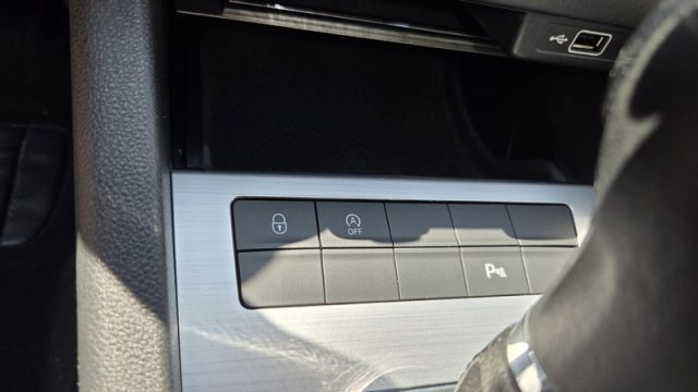 SKODA Octavia usata, con Touch screen