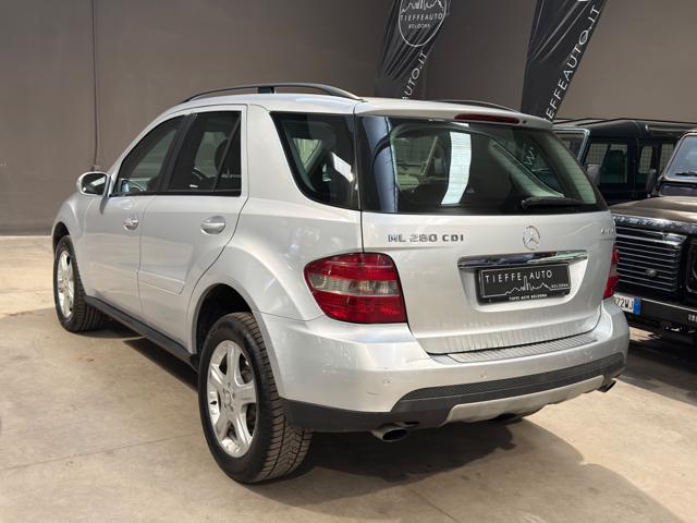 MERCEDES-BENZ ML 280 usata, con Autoradio