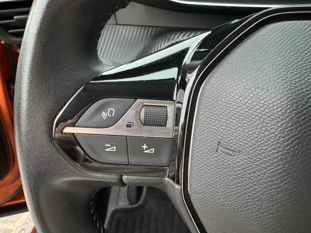 PEUGEOT 2008 usata, con Fendinebbia