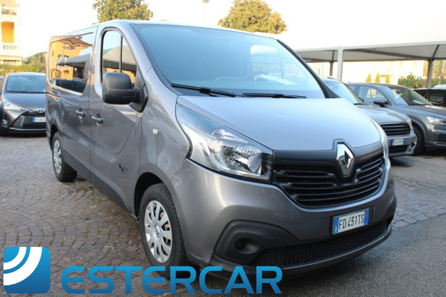 RENAULT Trafic usata, con Autoradio