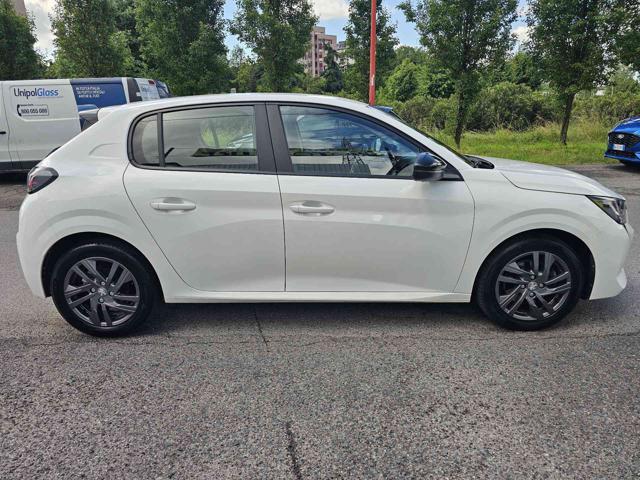 PEUGEOT 208 usata, con Autoradio