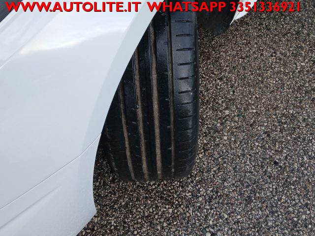 AUDI A4 usata, con Volante multifunzione