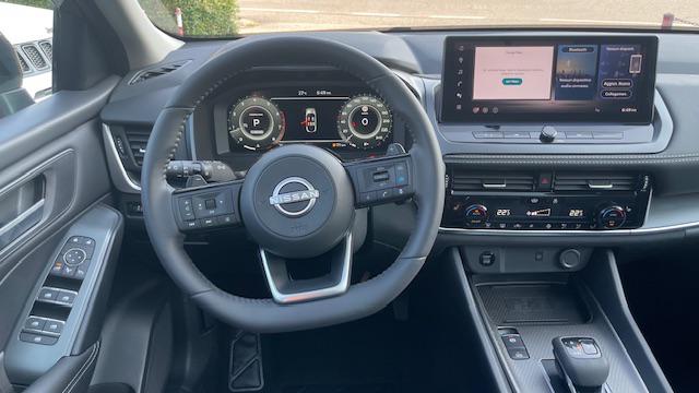 NISSAN Qashqai usata, con Autoradio