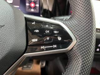 VOLKSWAGEN Golf usata, con Sistema di navigazione