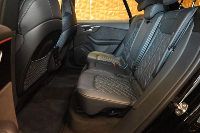 AUDI Q8 usata 51