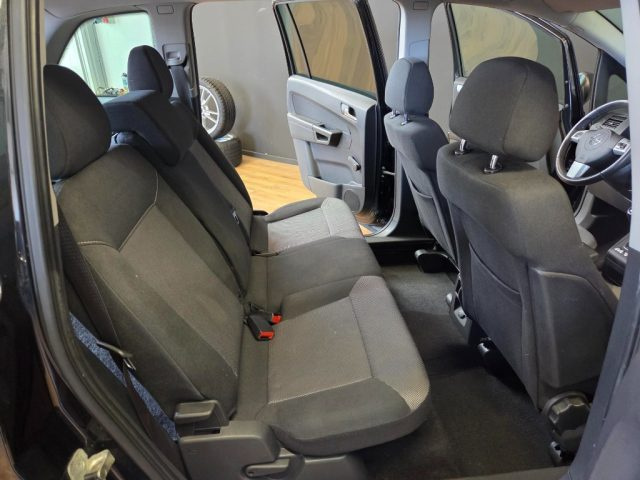 OPEL Zafira usata, con Specchietti laterali elettrici