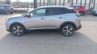 PEUGEOT 3008 usata, con Sistema di navigazione