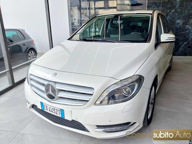 MERCEDES-BENZ B 180 usata, con Airbag laterali