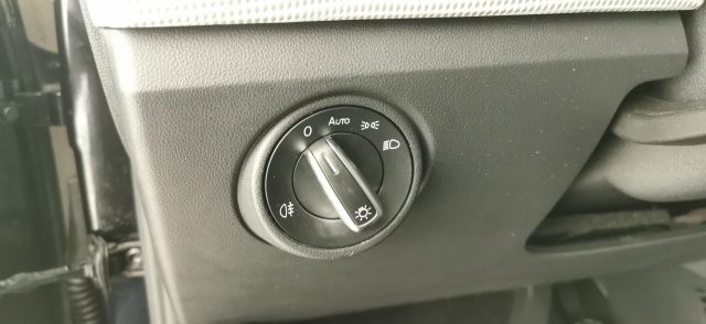 VOLKSWAGEN e-up! usata 67
