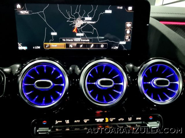 MERCEDES-BENZ GLA 200 usata, con ESP