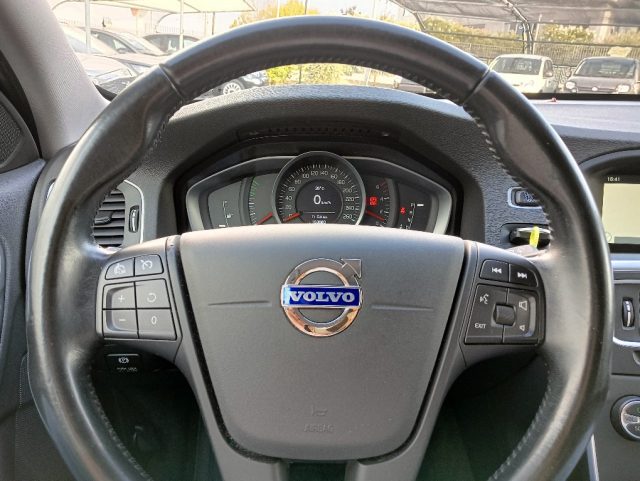 VOLVO V60 usata, con Autoradio