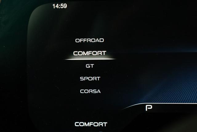 MASERATI Grecale usata, con Fari LED