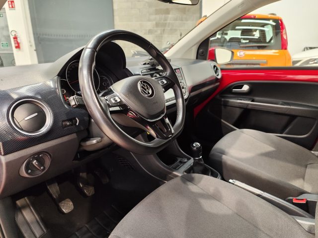 VOLKSWAGEN up! usata 10