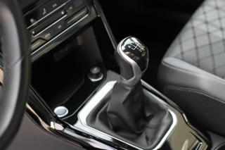 VOLKSWAGEN T-Roc usata, con Volante in pelle