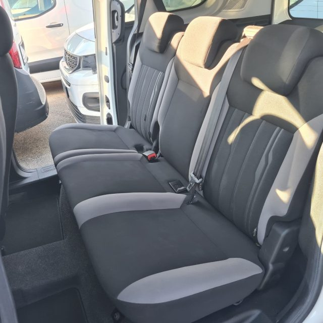 FIAT Doblo usata, con Bluetooth