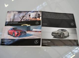 MERCEDES-BENZ E 200 usata, con Regolazione elettrica sedili