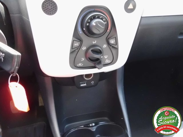 PEUGEOT 108 usata, con Vivavoce