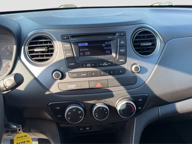 HYUNDAI i10 usata 15