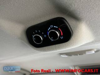 FORD Tourneo Custom usata, con Autoradio digitale