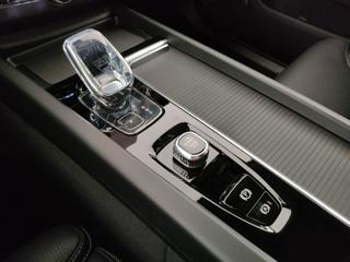 VOLVO XC60 usata, con Luci diurne LED